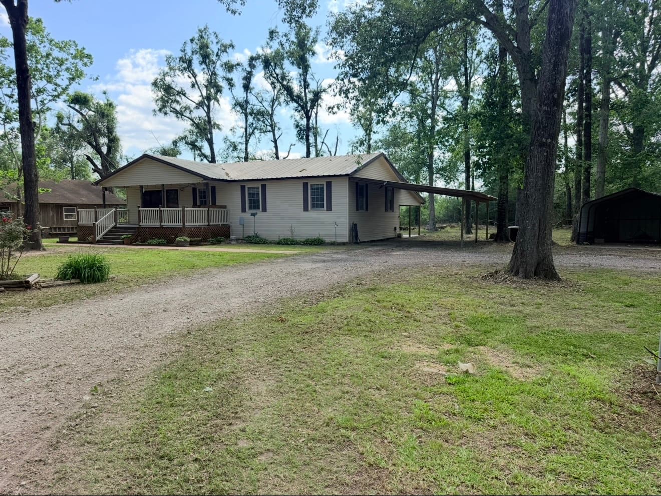 Furnished 3 Bedroom Home located 2 miles from Meta Data Center